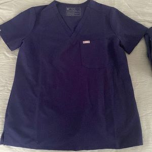 Scrub top
